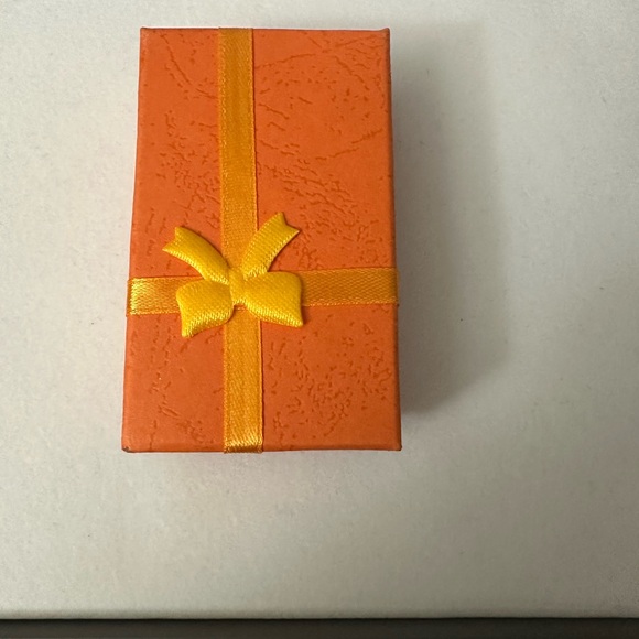 925 Sterling Silver flower Pendant - Picture 9 of 9